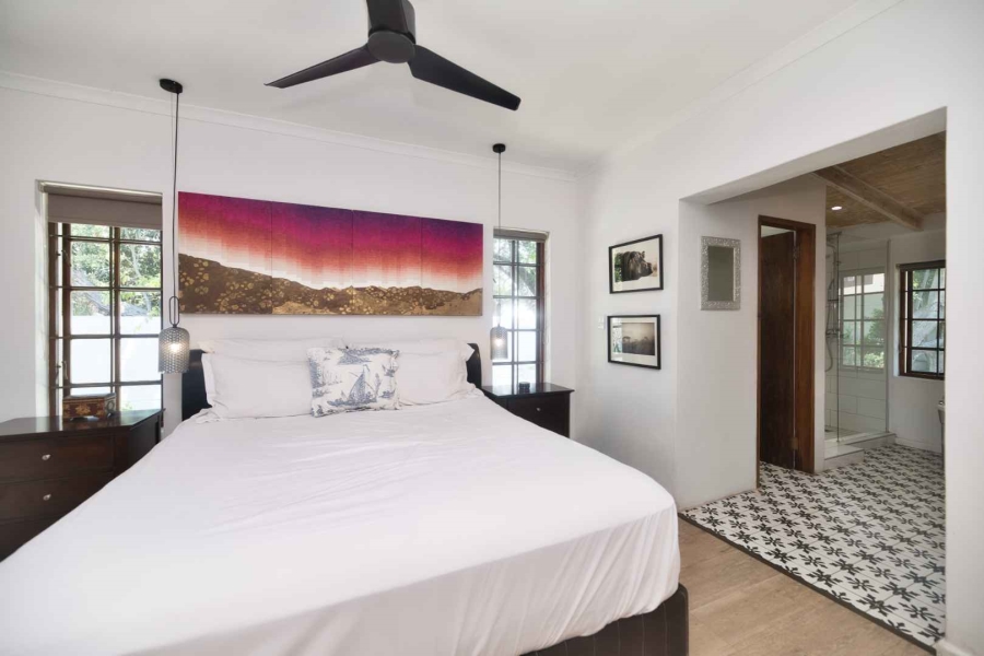 3 Bedroom Property for Sale in Northcliff Western Cape